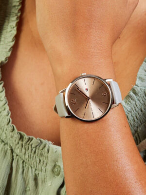 Tommy Hilfiger - Women's Casual Stainless Steel Quartz Watch with Grey Leather Strap - Image 5