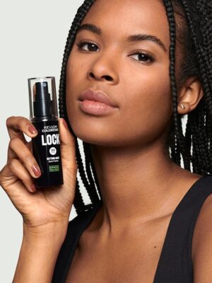 Revlon ColorStay™ Lock Setting Mist - Image 5